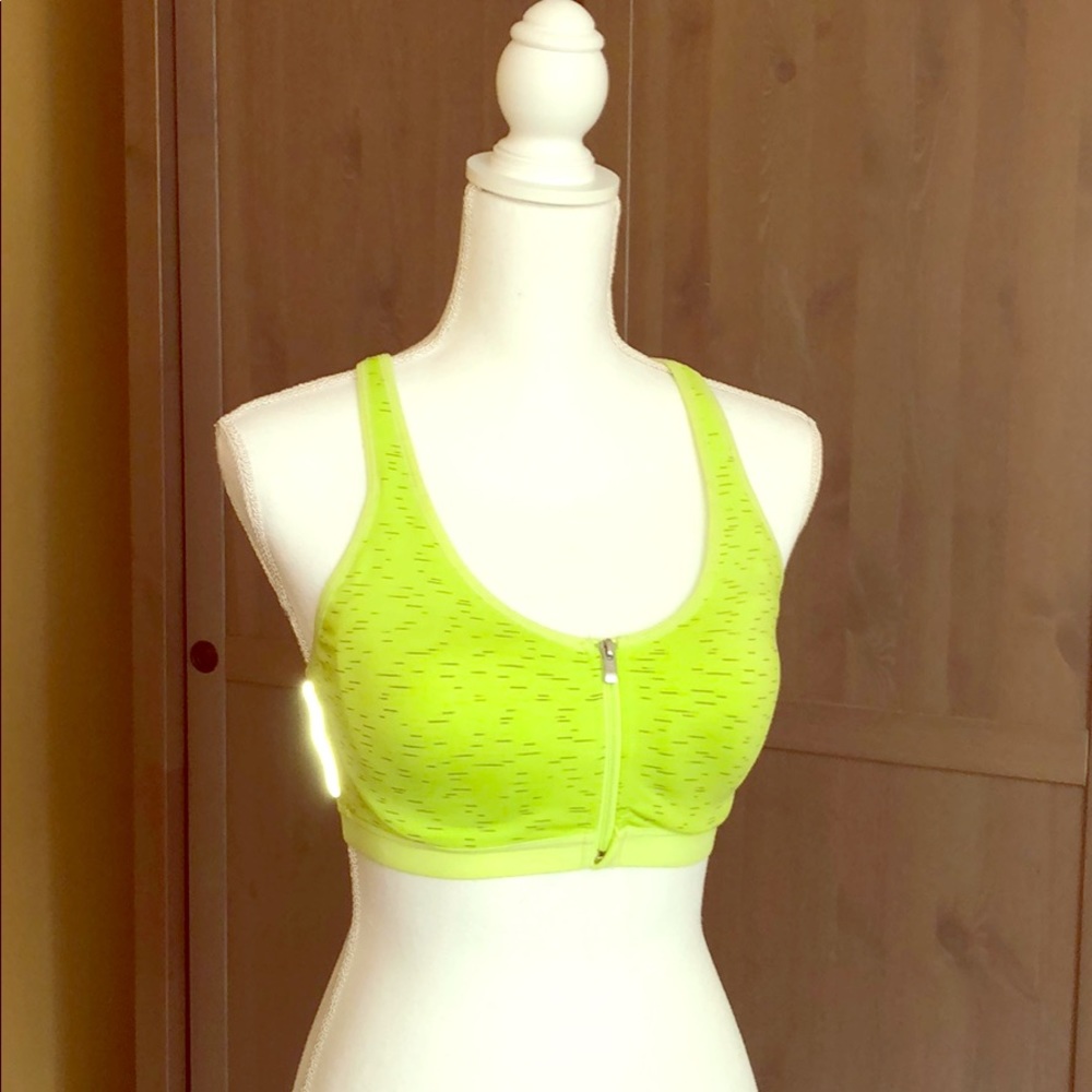 Victoria’s Secret Sports bra